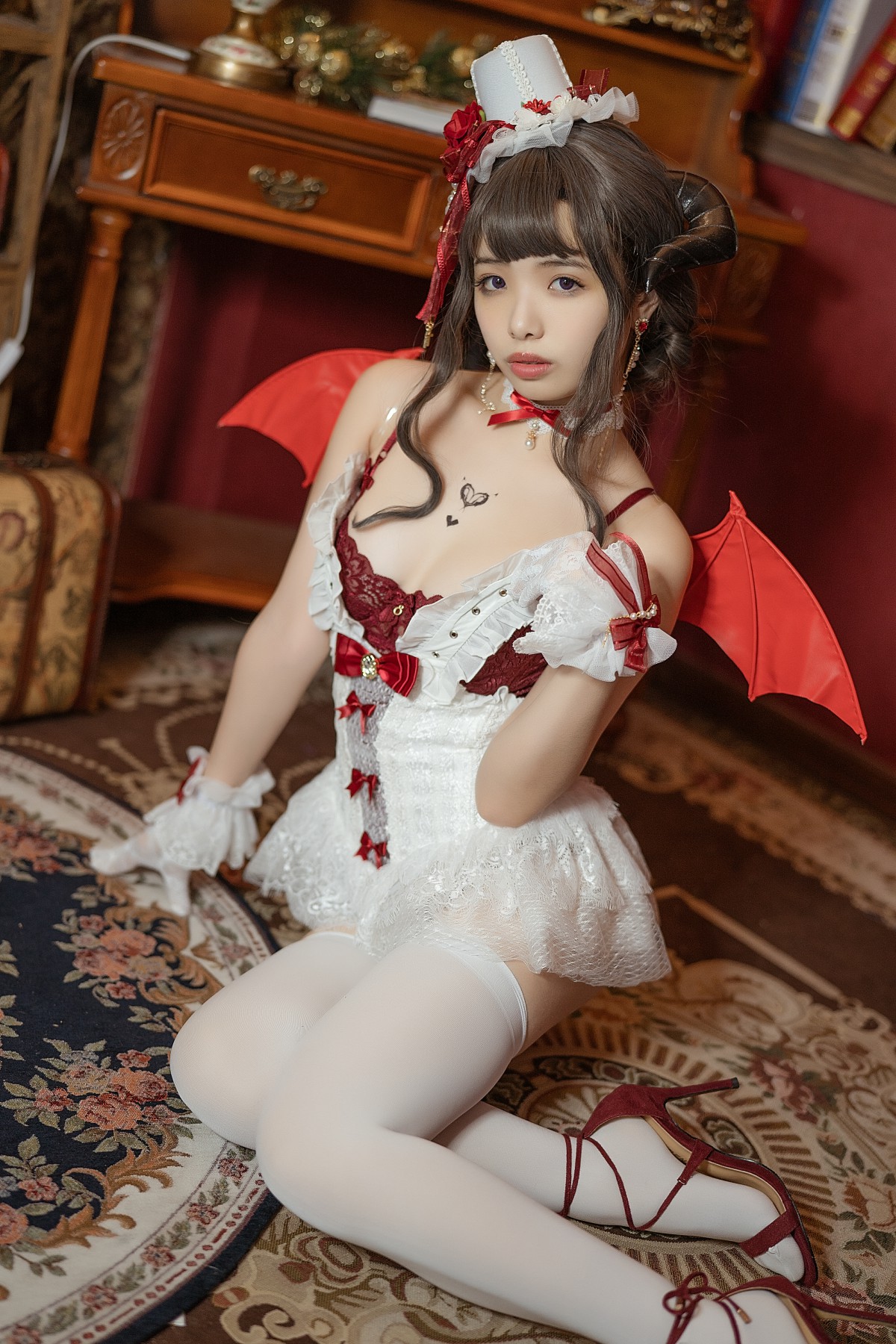 [Cosplay]雯妹不讲道理 - 魅魔 Elegant d